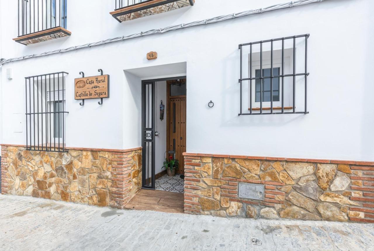 Casa Rural Castillo De Segura Segura de León Dış mekan fotoğraf